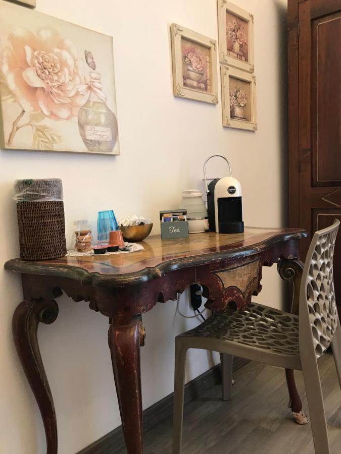 Rooms Giulietta E Romeo فيرونا المظهر الخارجي الصورة